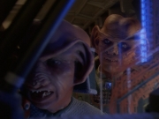 extant_StarTrek_DS9_5x26-CallToArms_02505.jpg