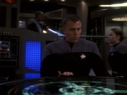 extant_StarTrek_DS9_5x26-CallToArms_02516.jpg