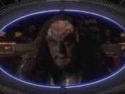 extant_StarTrek_DS9_5x26-CallToArms_02526.jpg