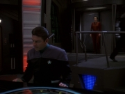 extant_StarTrek_DS9_5x26-CallToArms_02552.jpg