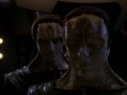 extant_StarTrek_DS9_5x26-CallToArms_02992.jpg