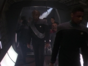 extant_StarTrek_DS9_5x26-CallToArms_03036.jpg
