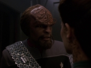 extant_StarTrek_DS9_5x26-CallToArms_03088.jpg