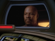 extant_StarTrek_DS9_5x26-CallToArms_03156.jpg