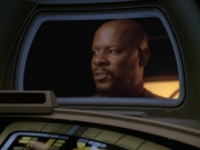 extant_StarTrek_DS9_5x26-CallToArms_03163.jpg