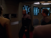 extant_StarTrek_DS9_5x26-CallToArms_03239.jpg