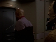 extant_StarTrek_DS9_5x26-CallToArms_03263.jpg
