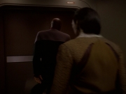 extant_StarTrek_DS9_5x26-CallToArms_03265.jpg