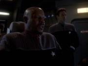 extant_StarTrek_DS9_5x26-CallToArms_03511.jpg