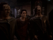 Filename=extant_StarTrek_DS9_5x26-CallToArms_03559.jpg
Filesize=127KiB
Dimensions=1200x900
Date added=Dec 21, 2019 extant_StarTrek_DS9_5x26-CallToArms_03559.jpg
