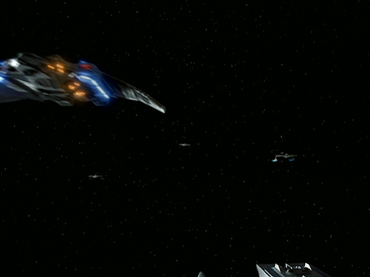 extant_StarTrek_DS9_6x01-ATimeToStand_00175.jpg
