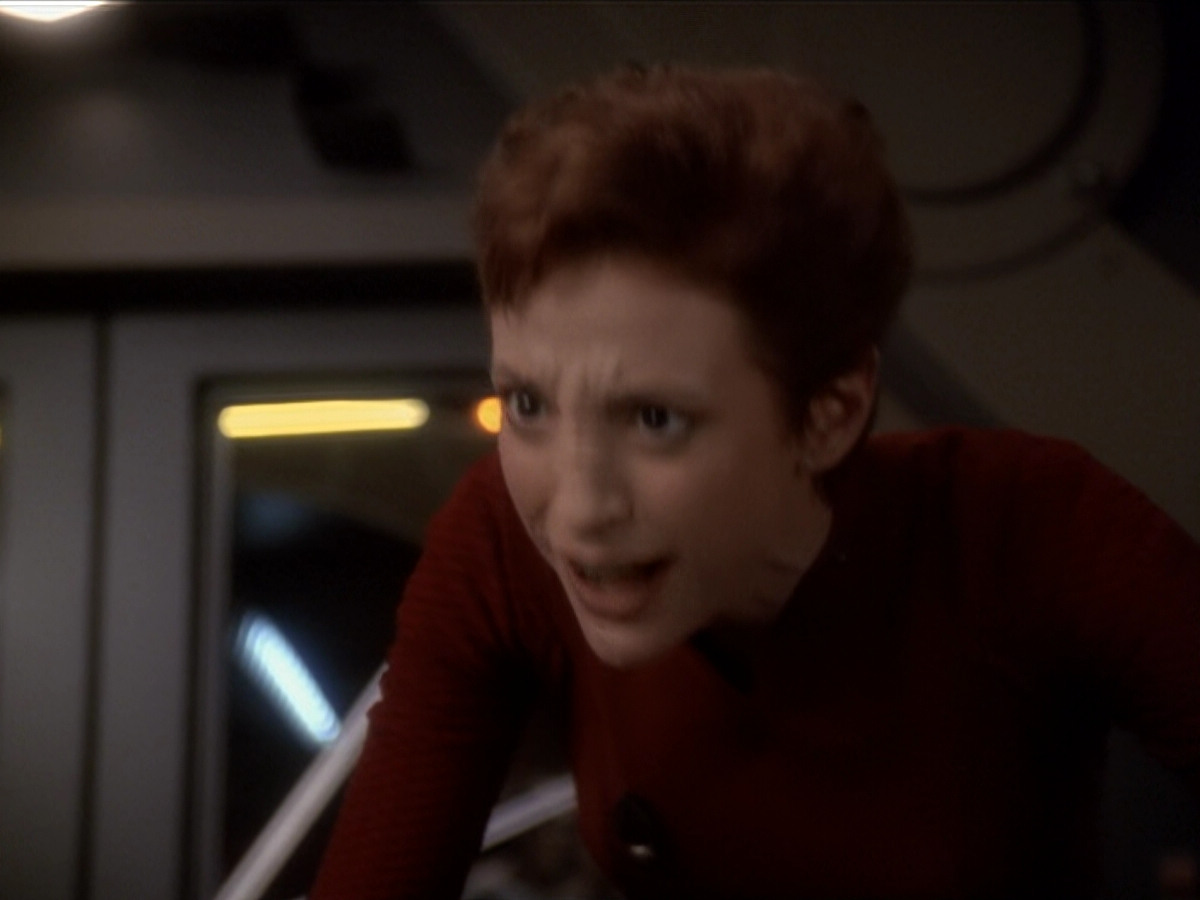 extant_StarTrek_DS9_6x01-ATimeToStand_03061.jpg