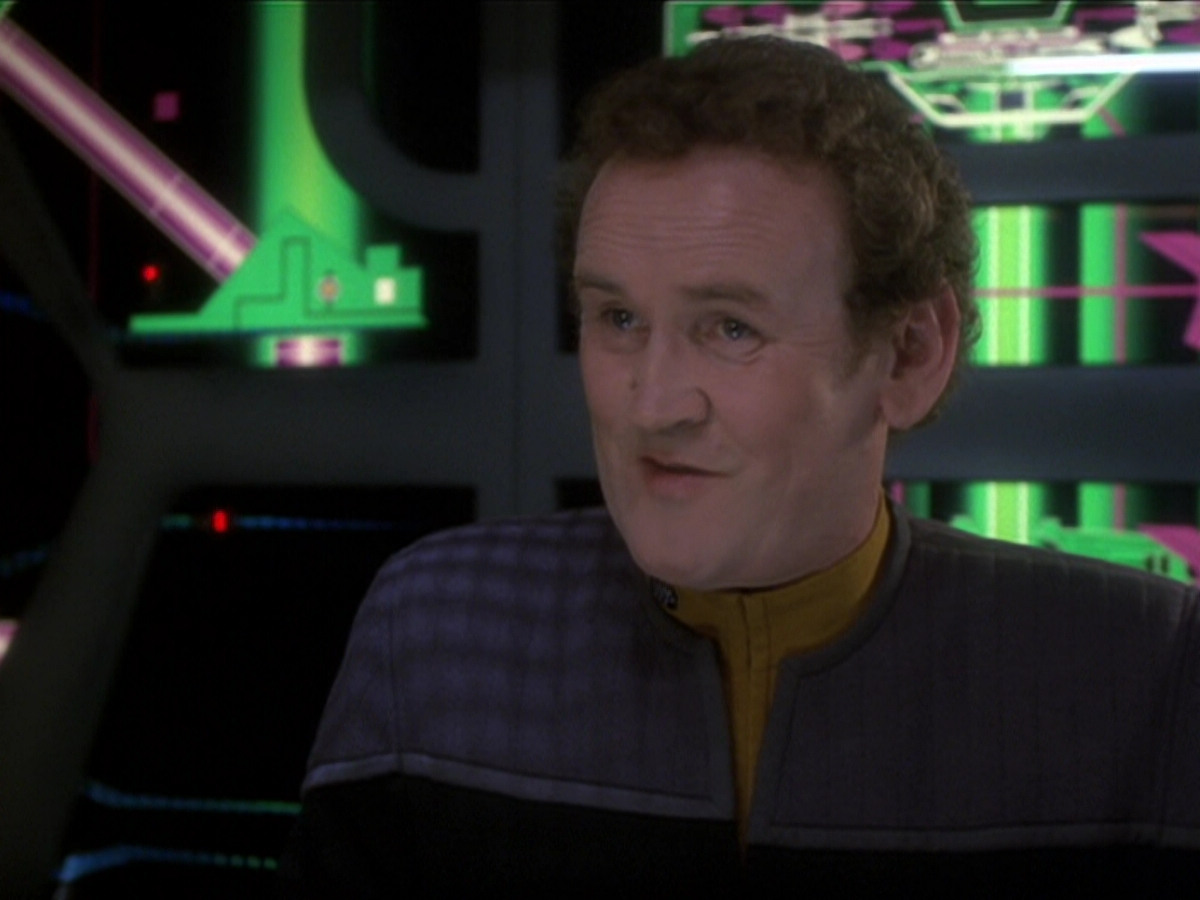 extant_StarTrek_DS9_6x01-ATimeToStand_03616.jpg