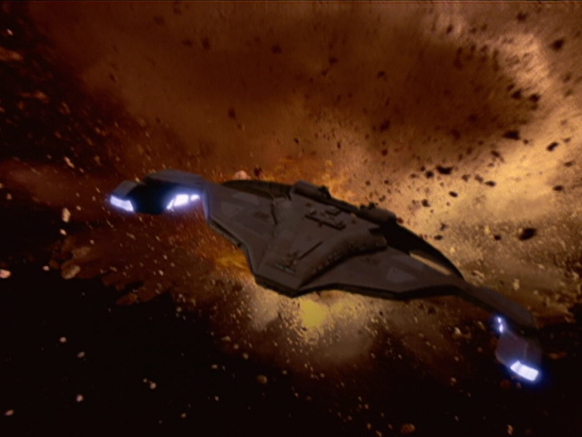extant_StarTrek_DS9_6x01-ATimeToStand_03642.jpg