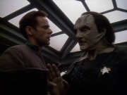 Filename=extant_StarTrek_DS9_6x01-ATimeToStand_00319.jpg
Filesize=156KiB
Dimensions=1200x900
Date added=Jan 07, 2020 extant_StarTrek_DS9_6x01-ATimeToStand_00319.jpg
