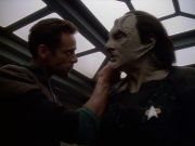 Filename=extant_StarTrek_DS9_6x01-ATimeToStand_00324.jpg
Filesize=145KiB
Dimensions=1200x900
Date added=Jan 07, 2020 extant_StarTrek_DS9_6x01-ATimeToStand_00324.jpg