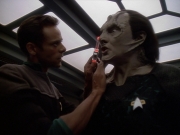 Filename=extant_StarTrek_DS9_6x01-ATimeToStand_00326.jpg
Filesize=155KiB
Dimensions=1200x900
Date added=Jan 07, 2020 extant_StarTrek_DS9_6x01-ATimeToStand_00326.jpg
