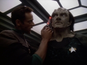 Filename=extant_StarTrek_DS9_6x01-ATimeToStand_00328.jpg
Filesize=157KiB
Dimensions=1200x900
Date added=Jan 07, 2020 extant_StarTrek_DS9_6x01-ATimeToStand_00328.jpg