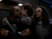 Filename=extant_StarTrek_DS9_6x01-ATimeToStand_00439.jpg
Filesize=153KiB
Dimensions=1200x900
Date added=Jan 07, 2020 extant_StarTrek_DS9_6x01-ATimeToStand_00439.jpg