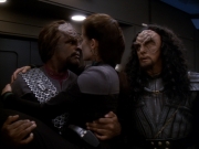 Filename=extant_StarTrek_DS9_6x01-ATimeToStand_00442.jpg
Filesize=149KiB
Dimensions=1200x900
Date added=Jan 07, 2020 extant_StarTrek_DS9_6x01-ATimeToStand_00442.jpg