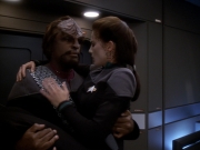 Filename=extant_StarTrek_DS9_6x01-ATimeToStand_00453.jpg
Filesize=150KiB
Dimensions=1200x900
Date added=Jan 07, 2020 extant_StarTrek_DS9_6x01-ATimeToStand_00453.jpg
