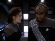 Filename=extant_StarTrek_DS9_6x01-ATimeToStand_00483.jpg
Filesize=156KiB
Dimensions=1200x900
Date added=Jan 07, 2020 extant_StarTrek_DS9_6x01-ATimeToStand_00483.jpg