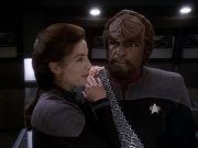 Filename=extant_StarTrek_DS9_6x01-ATimeToStand_00509.jpg
Filesize=144KiB
Dimensions=1200x900
Date added=Jan 07, 2020 extant_StarTrek_DS9_6x01-ATimeToStand_00509.jpg