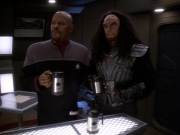 Filename=extant_StarTrek_DS9_6x01-ATimeToStand_00525.jpg
Filesize=179KiB
Dimensions=1200x900
Date added=Jan 07, 2020 extant_StarTrek_DS9_6x01-ATimeToStand_00525.jpg