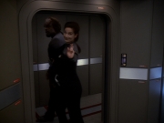 Filename=extant_StarTrek_DS9_6x01-ATimeToStand_00528.jpg
Filesize=125KiB
Dimensions=1200x900
Date added=Jan 07, 2020 extant_StarTrek_DS9_6x01-ATimeToStand_00528.jpg