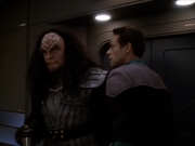 Filename=extant_StarTrek_DS9_6x01-ATimeToStand_00599.jpg
Filesize=126KiB
Dimensions=1200x900
Date added=Jan 07, 2020 extant_StarTrek_DS9_6x01-ATimeToStand_00599.jpg