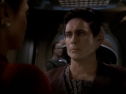 extant_StarTrek_DS9_6x01-ATimeToStand_01028.jpg
