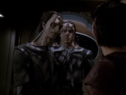 extant_StarTrek_DS9_6x01-ATimeToStand_01079.jpg
