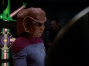 extant_StarTrek_DS9_6x01-ATimeToStand_02784.jpg