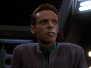 extant_StarTrek_DS9_6x01-ATimeToStand_03589.jpg