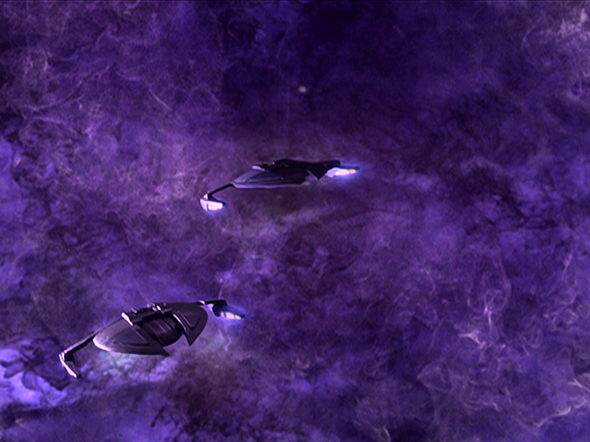 extant_StarTrek_DS9_6x02-RocksAndShoals_00130.jpg