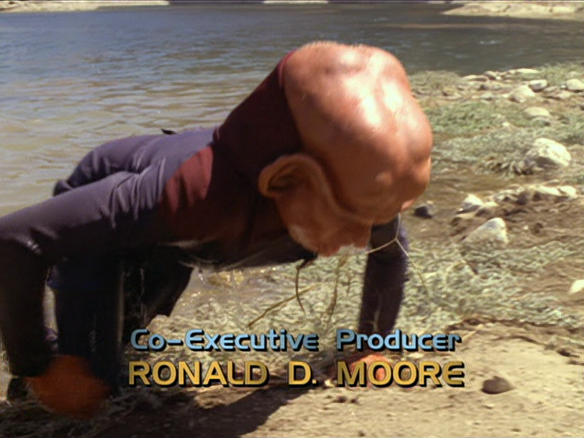 extant_StarTrek_DS9_6x02-RocksAndShoals_00475.jpg