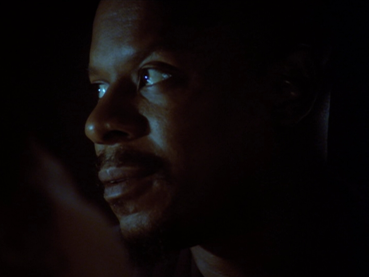 extant_StarTrek_DS9_6x02-RocksAndShoals_00941.jpg