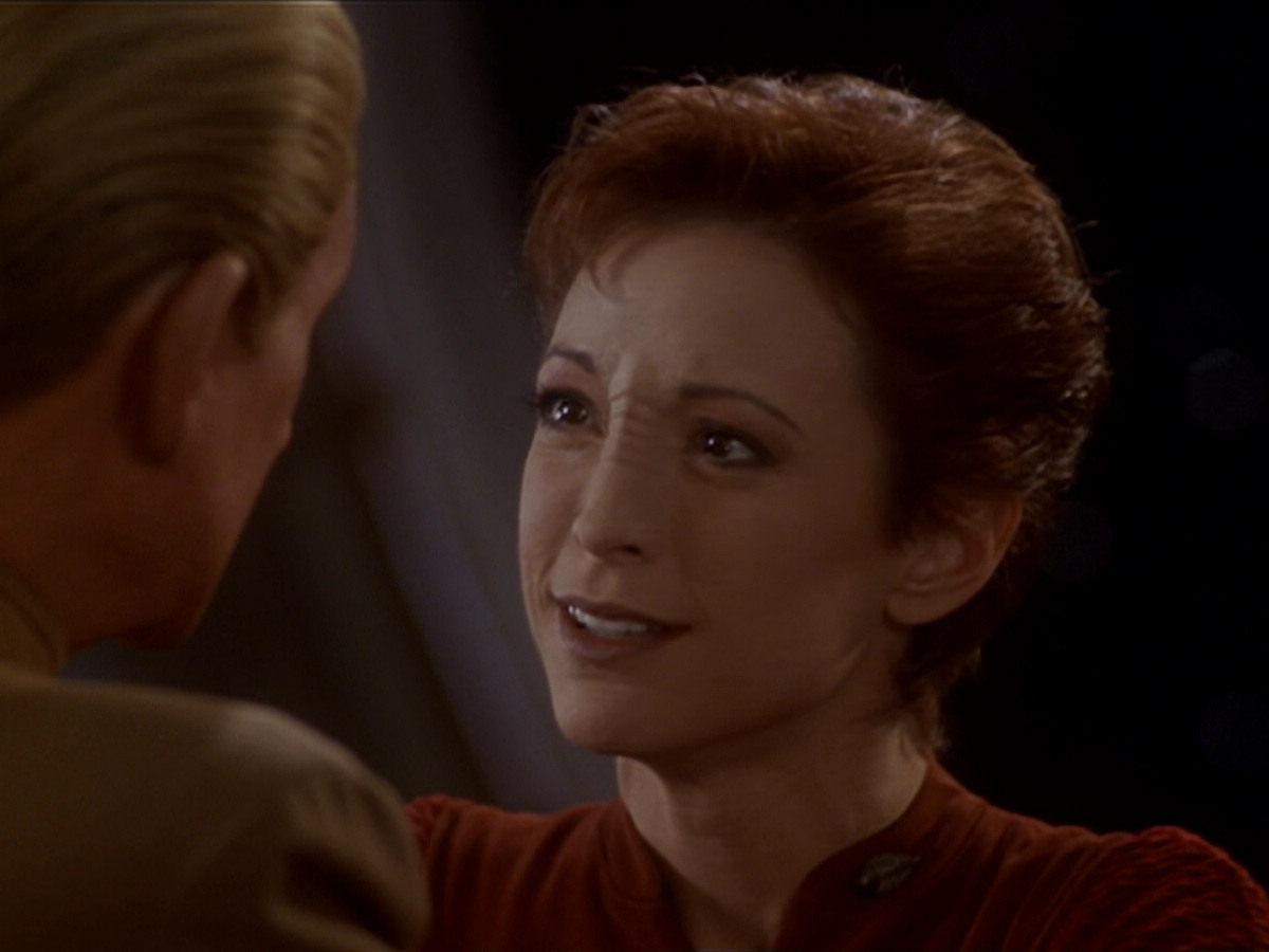 extant_StarTrek_DS9_6x02-RocksAndShoals_03161.jpg