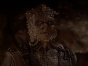 extant_StarTrek_DS9_6x02-RocksAndShoals_01731.jpg
