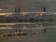 extant_StarTrek_DS9_6x02-RocksAndShoals_02383.jpg