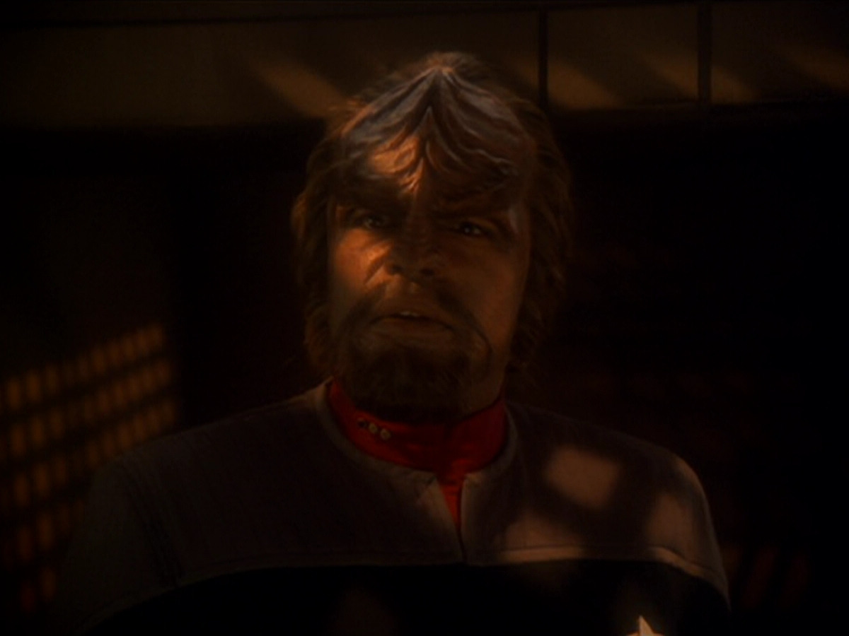 extant_StarTrek_DS9_6x03-SonsAndDaughters_00106.jpg