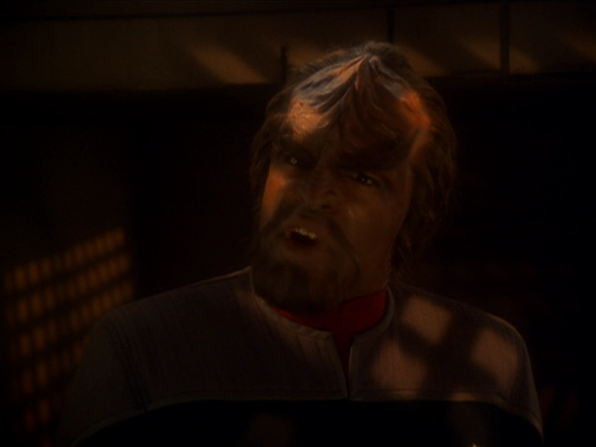 extant_StarTrek_DS9_6x03-SonsAndDaughters_00118.jpg