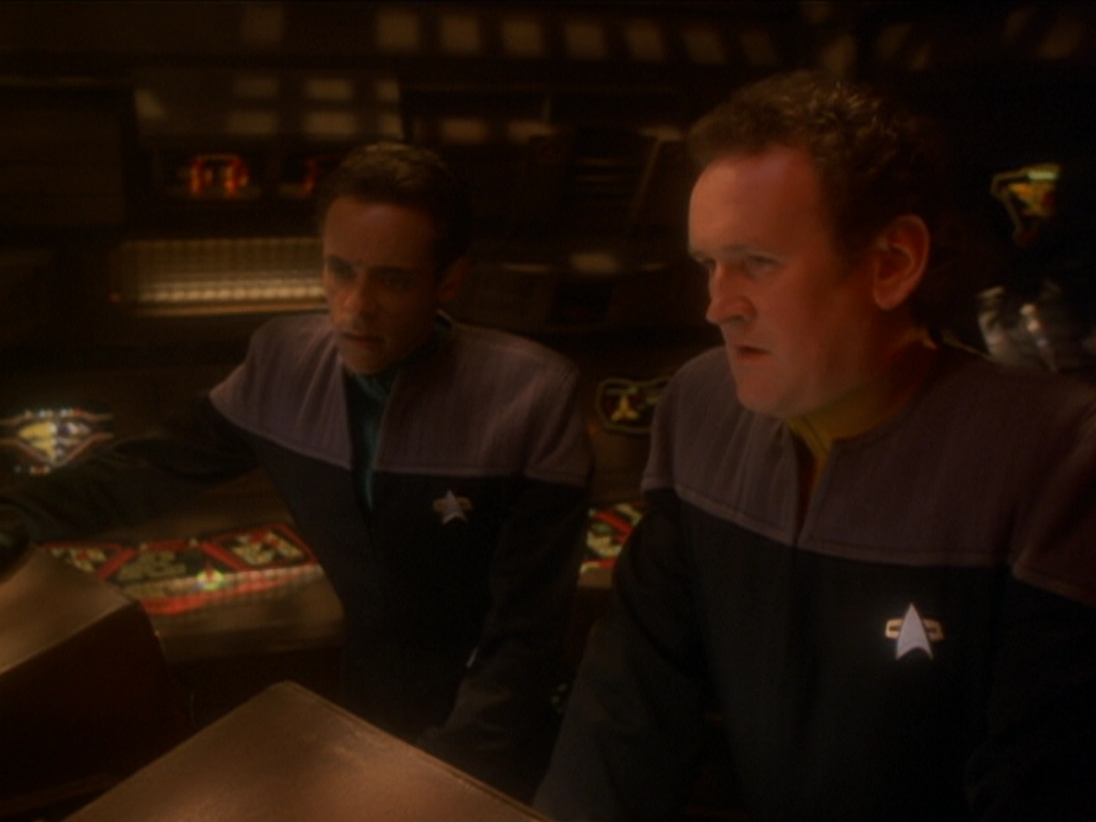 extant_StarTrek_DS9_6x03-SonsAndDaughters_00185.jpg