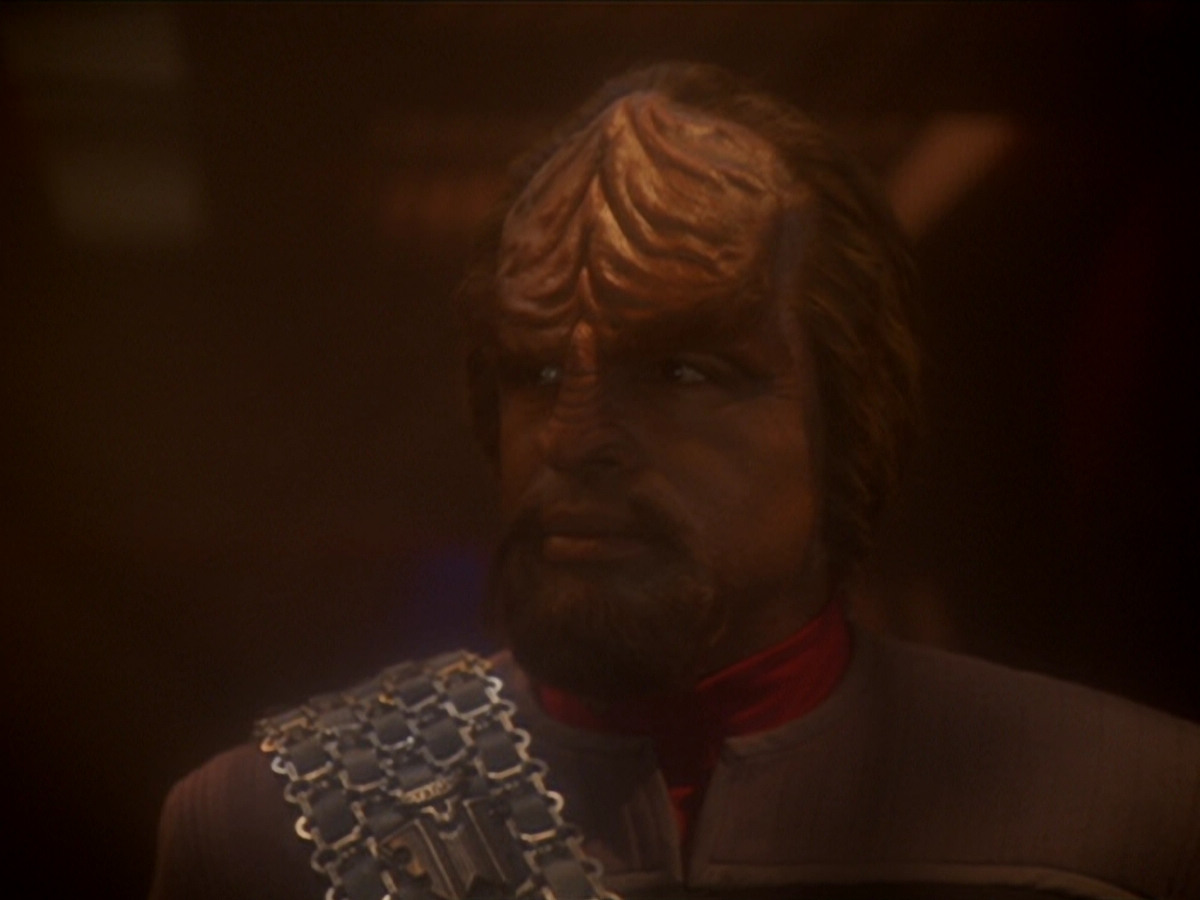 extant_StarTrek_DS9_6x03-SonsAndDaughters_00375.jpg