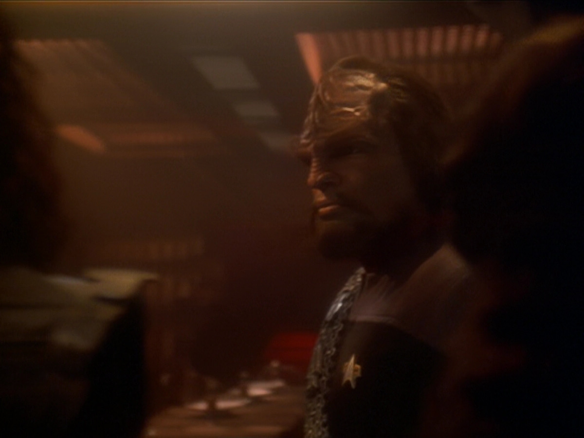 extant_StarTrek_DS9_6x03-SonsAndDaughters_00400.jpg
