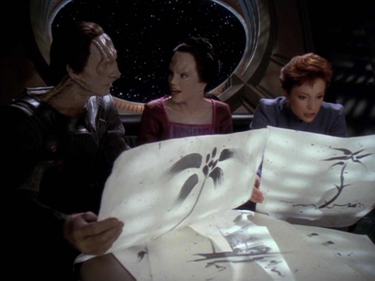extant_StarTrek_DS9_6x03-SonsAndDaughters_01841.jpg