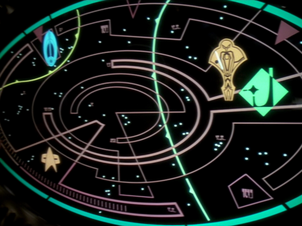 extant_StarTrek_DS9_6x03-SonsAndDaughters_02329.jpg