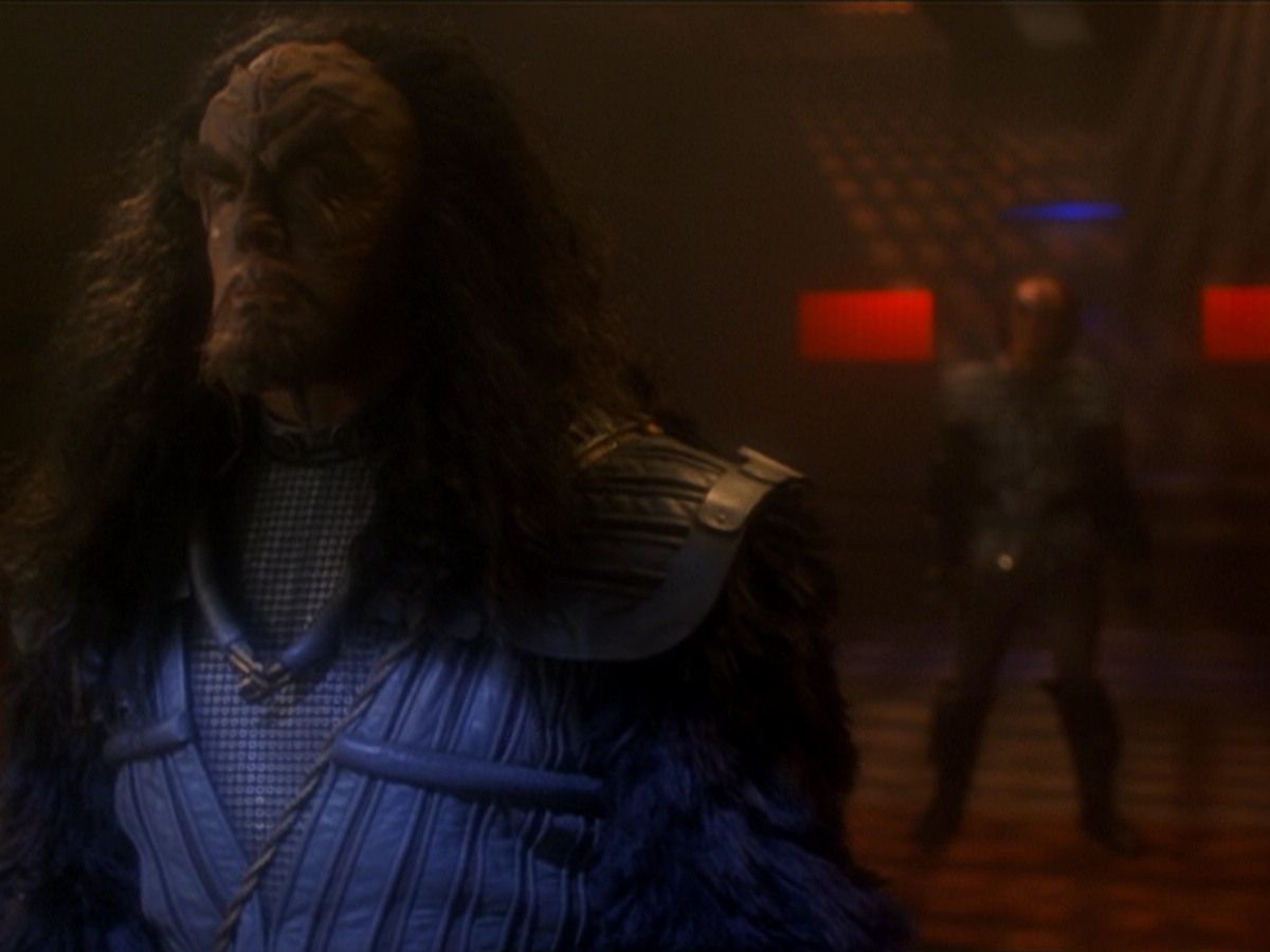 extant_StarTrek_DS9_6x03-SonsAndDaughters_02881.jpg