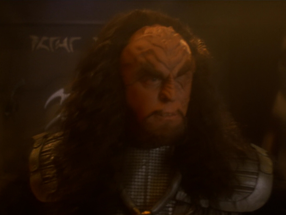 extant_StarTrek_DS9_6x03-SonsAndDaughters_02918.jpg