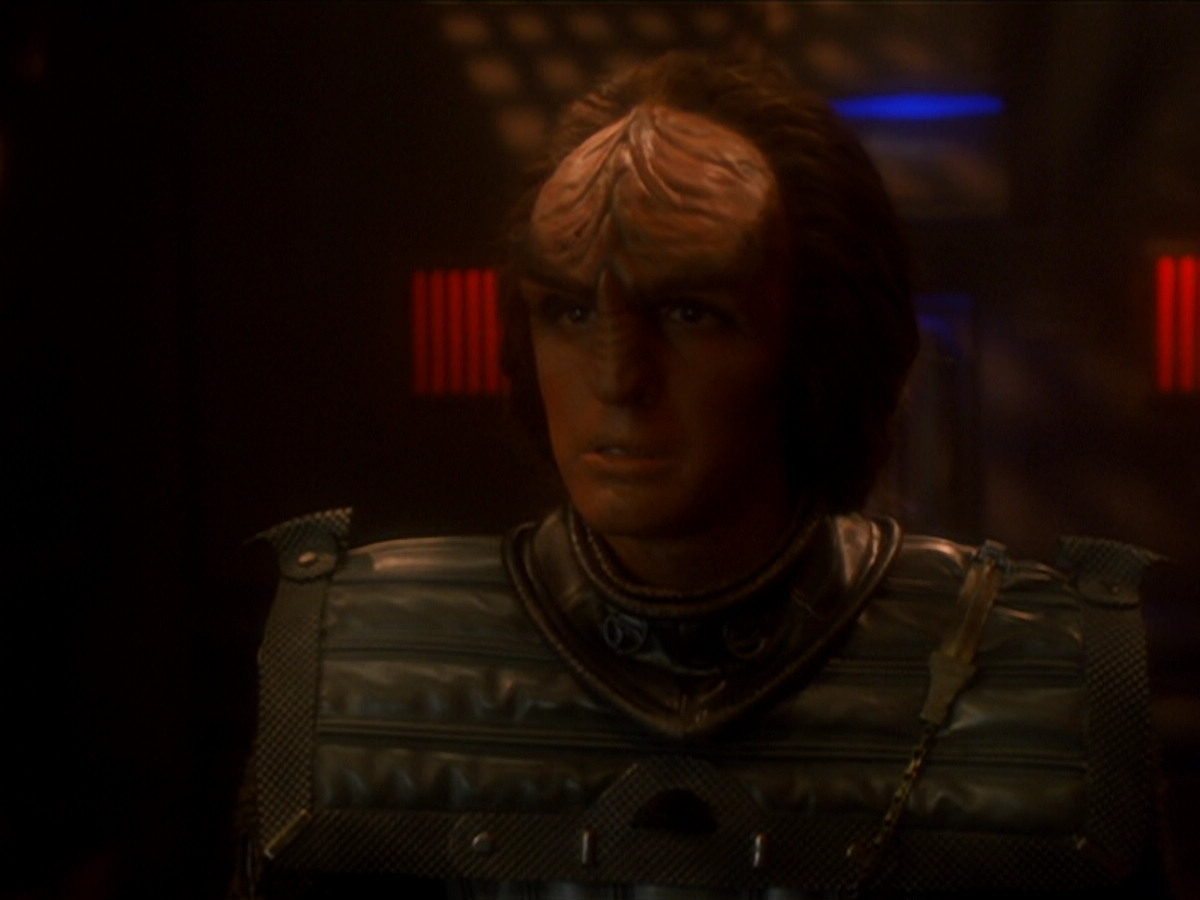 extant_StarTrek_DS9_6x03-SonsAndDaughters_03012.jpg